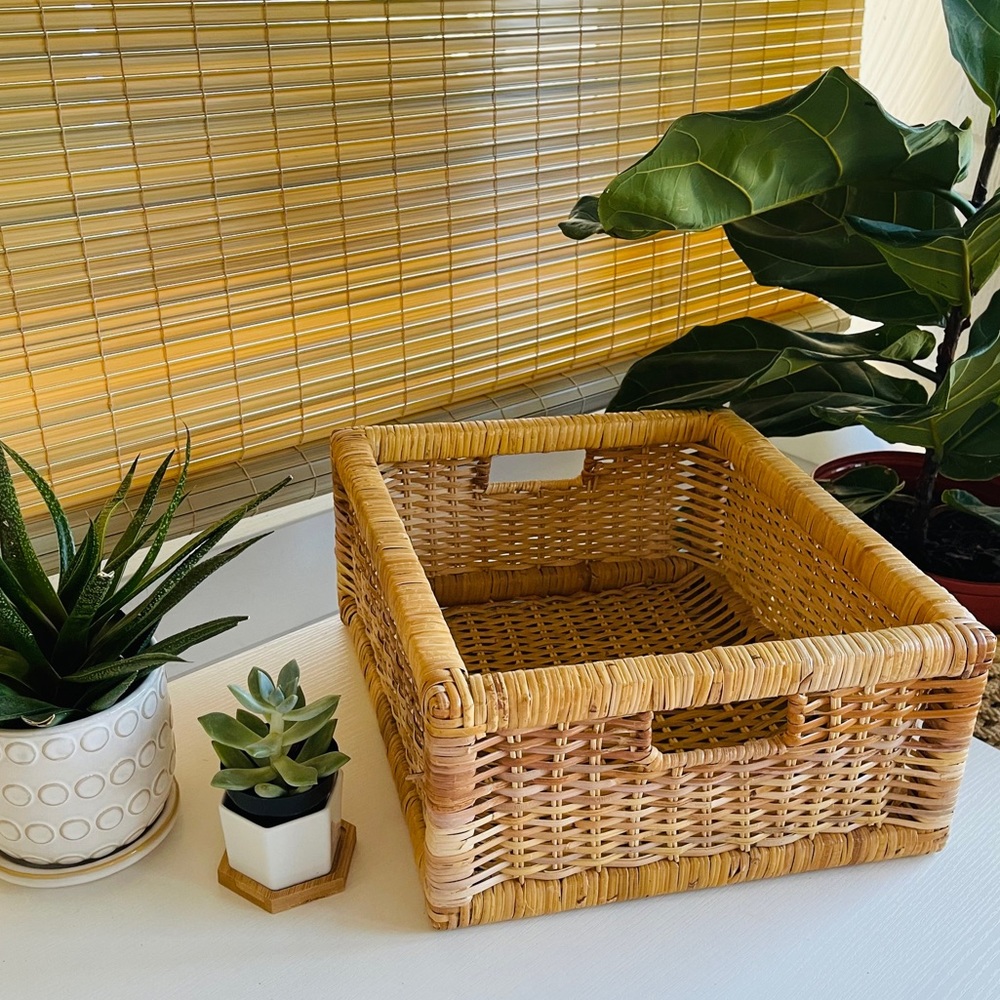Vintage rattan basket with handles